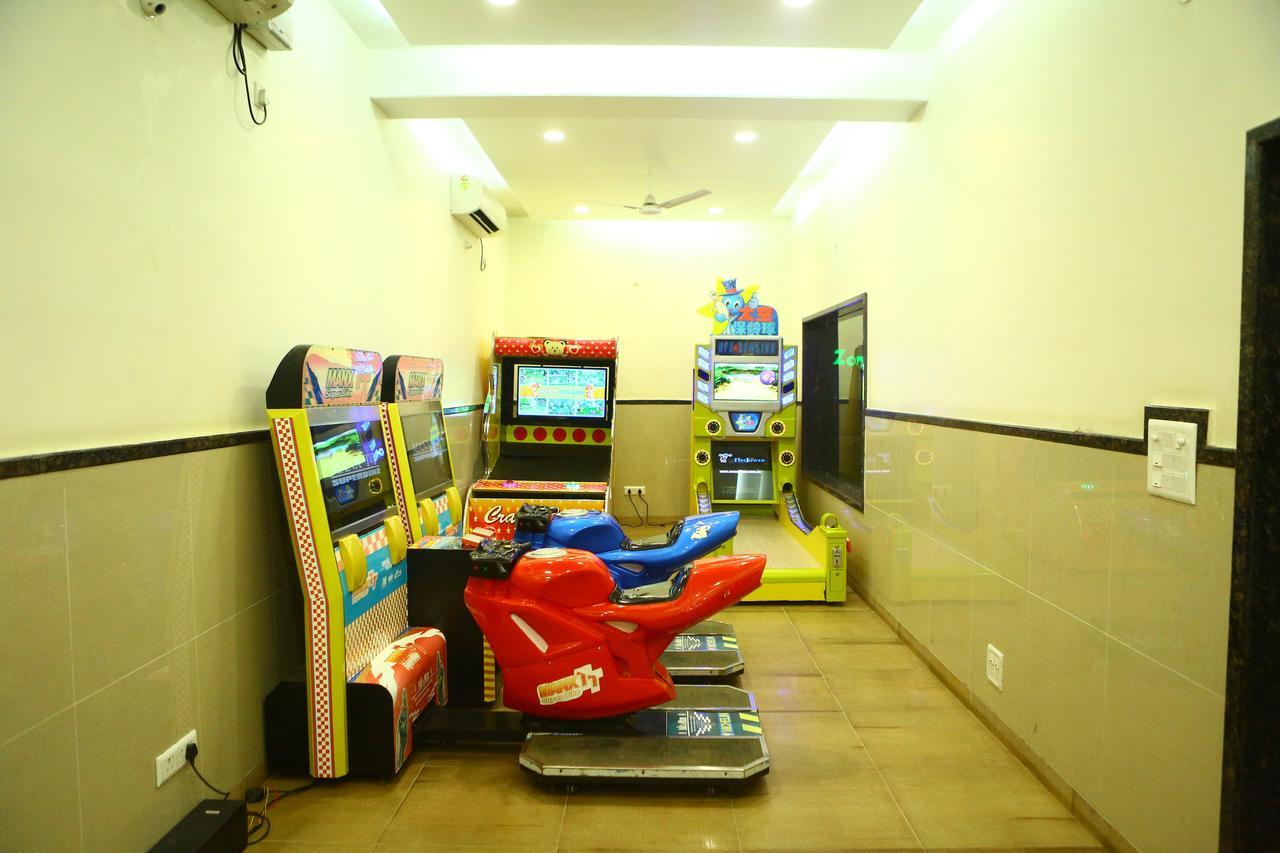 Hotel Deepali Sāgar 外观 照片