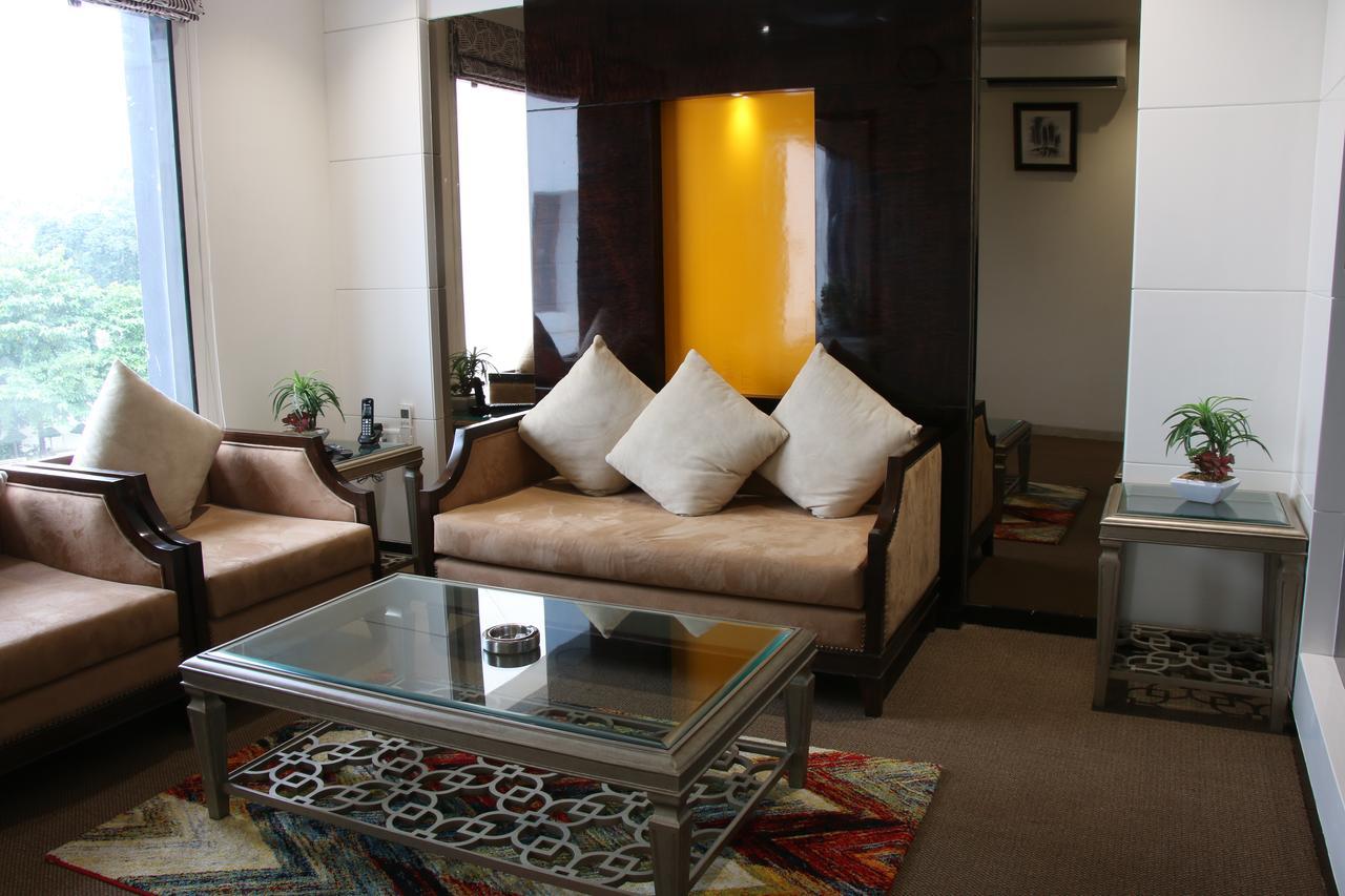 Hotel Deepali Sāgar 外观 照片
